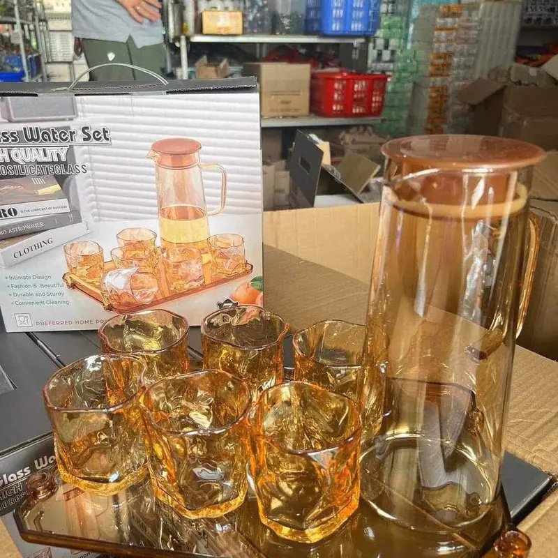 Bộ Bình Cốc lượn sóng phong cách bắc âu sang chảnh,mẫu mới nhất  .Bộ bình cốc kèm khay meka có chữ 3