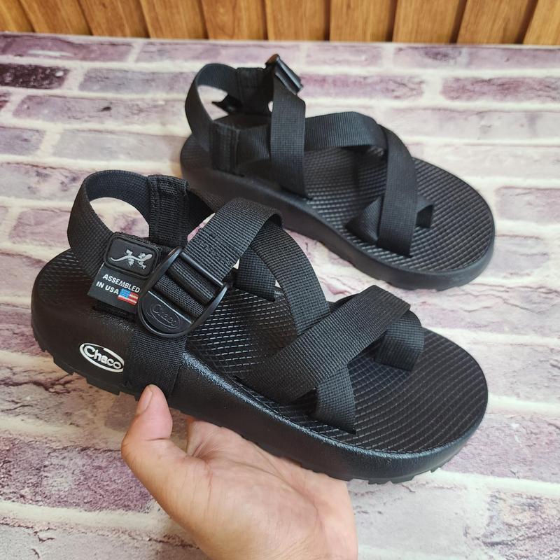 Giày Sandal Nam Chaco Xỏ Ngón Dép Chaco Nam Nữ Xuất Xịn Dép Quai Hậu Nam Chaco Mã Xỏ Ngón
