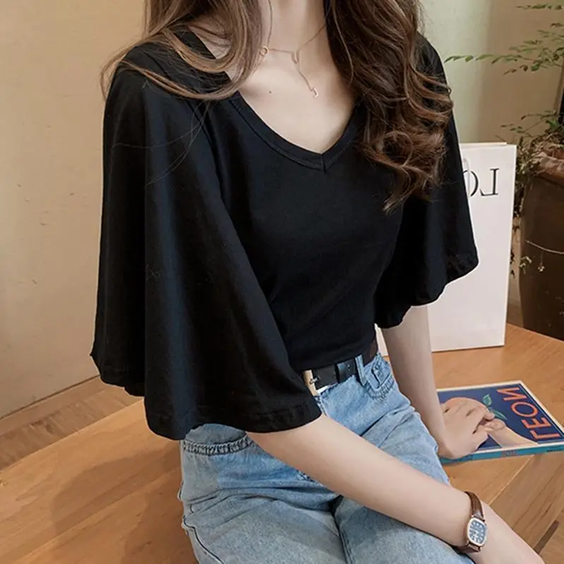 plus Size Women's 150.00kg Niche Design Short-Sleeved T-shirt Summer 240 Loose-Fitting V-neck Top-65