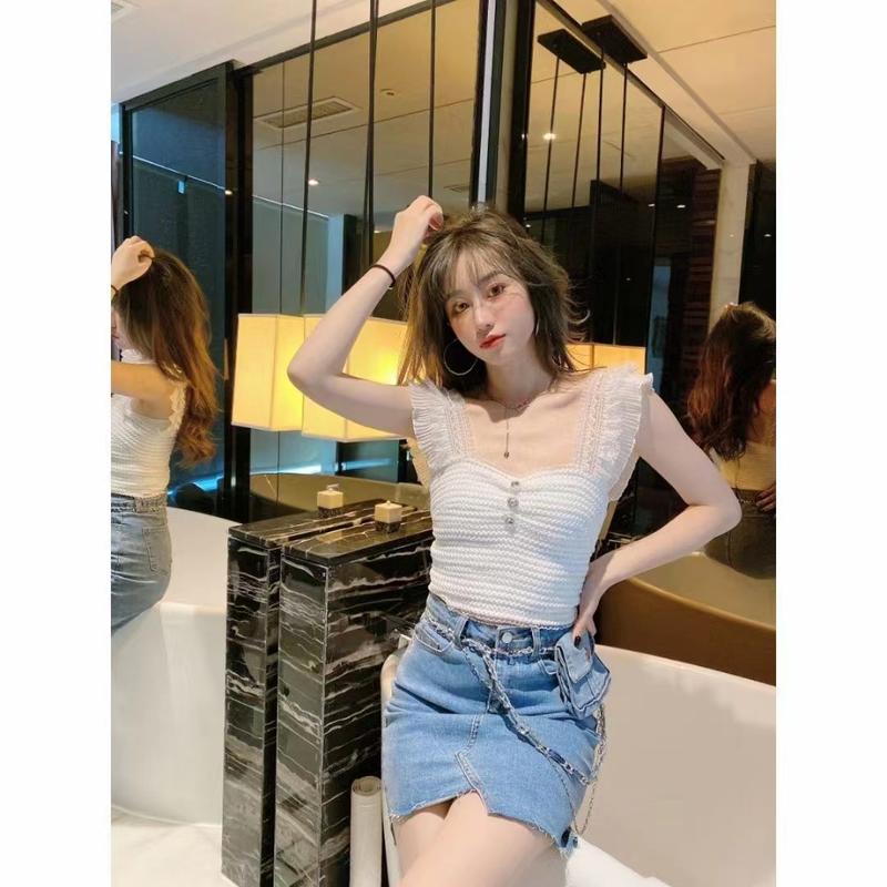 Product Introduction of New Camisole Women's Design Sense Niche Wooden Ear Temperament Short Bottoming Top-1728 12