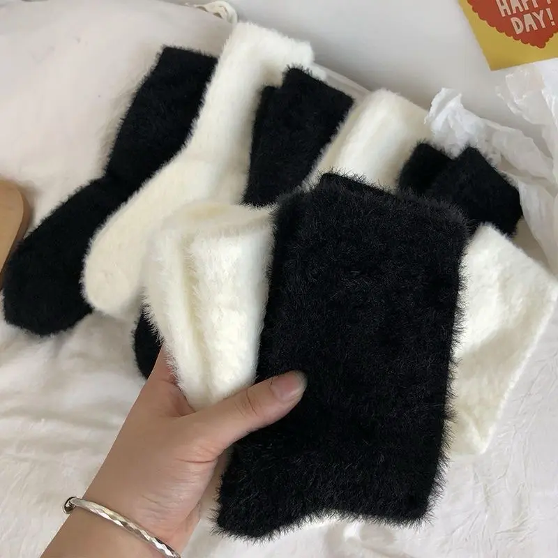 📣Free Ship📣  FREESHIP TẤT LEN LÔNG MỀM MƯỚT BASIC QCCC ( TẤT LÔNG)