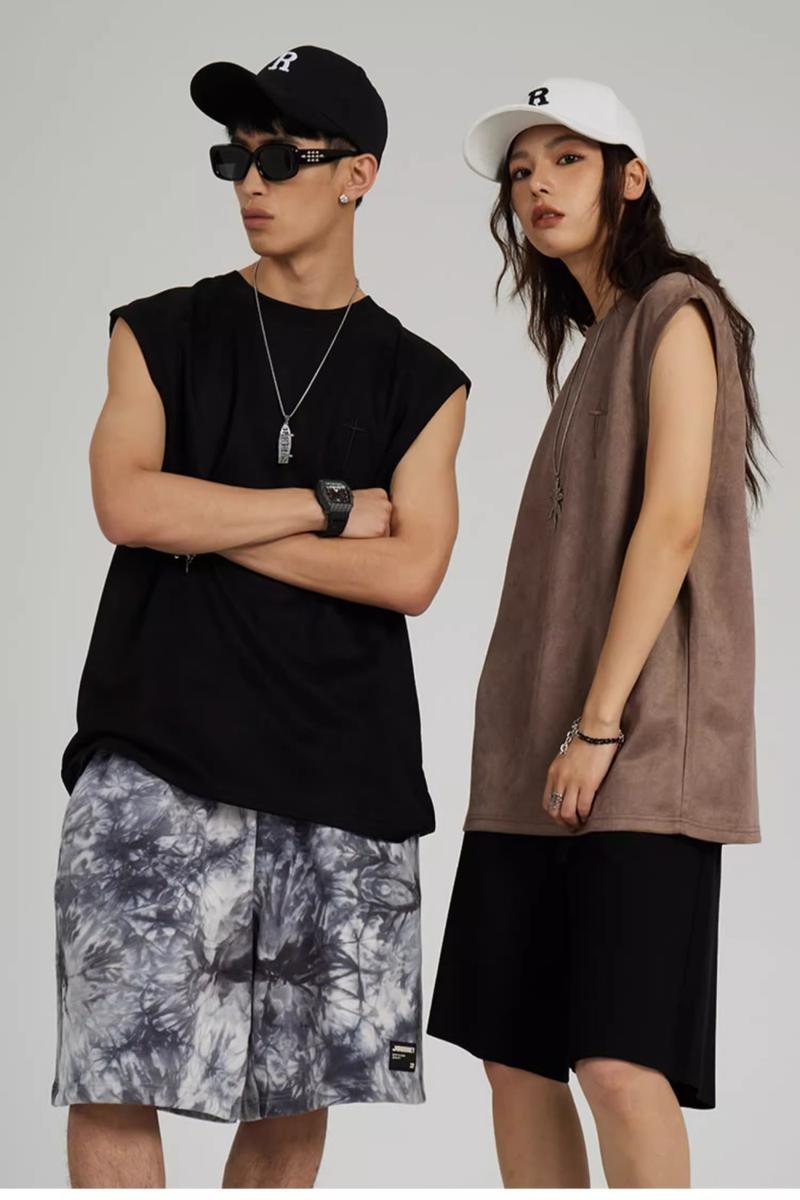 Product Introduction of American Style Sleeveless Vest for Men Summer Suede Embroidered Tank Top Trendy Loose Sports Shirt 6