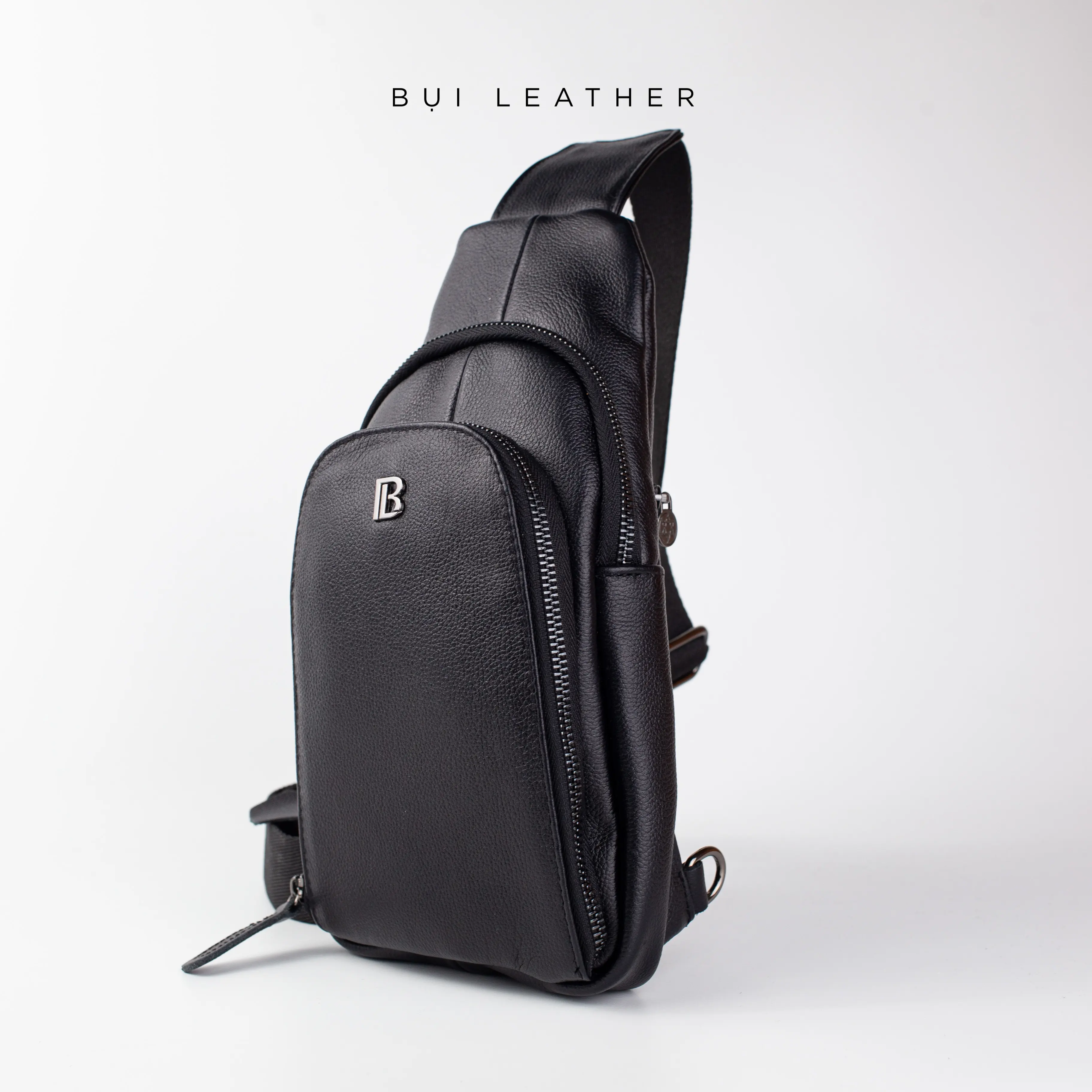 Túi đeo chéo nam Venus DC108 da Nappa- Bụi leather- Bảo hành da trọn đời