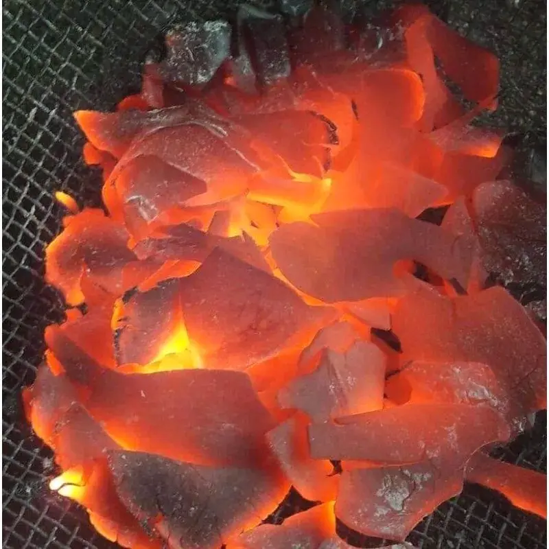 batok /tempurung kelapa pecah kiloan ..kering tinggal pakai 2