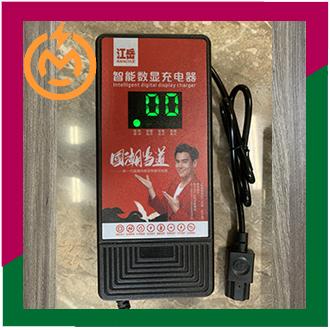 Cục sạc xe đạp điện xe điện 72V-12Ah sạc 6 bình nhỏ hiển thị số bằng đèn led