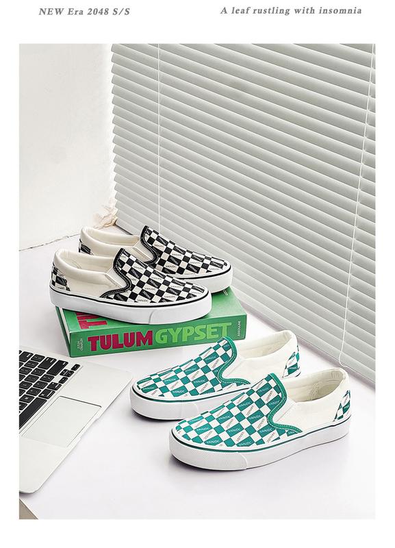 Product Introduction of Women's Plaid Canvas Shoes, Casual Flat Shoes, Low-top Non-slip Wear-resistant Canvas Shoes for Students and Couples 47