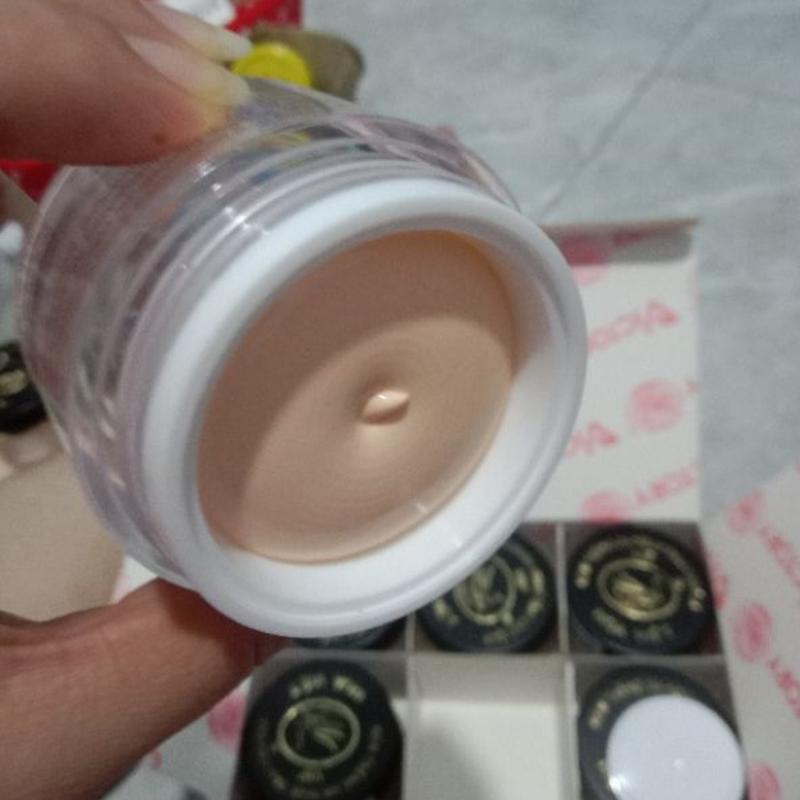 Kem victory hoa việt dưỡng trắng da cao cấp vip nắp đen 14g 3
