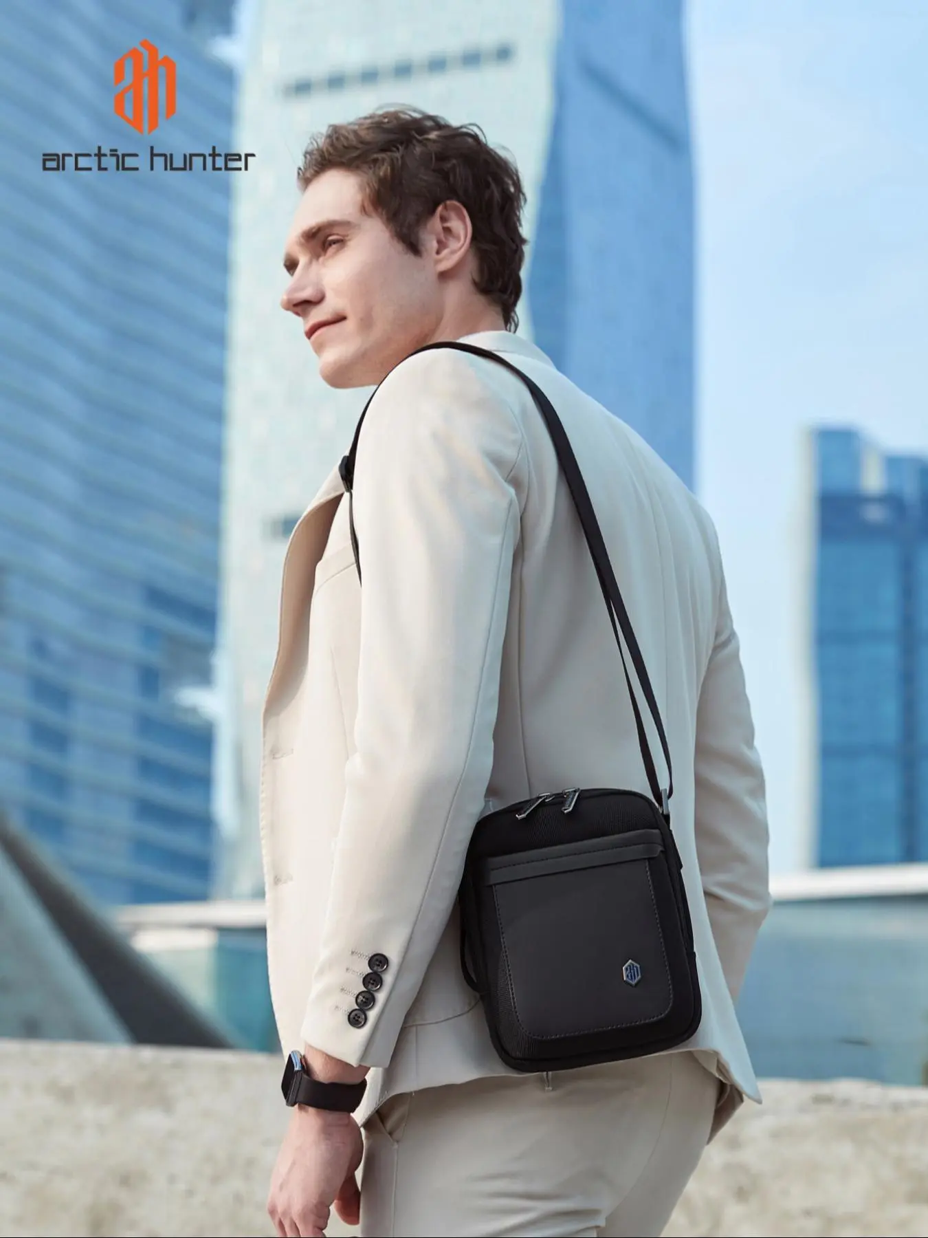 Men's Casual Solid Color Shoulder Bag, Lightweight Waterproof Crossbody Bag, Outdoor Sports Square Bag, Suitable for Daily Commuting, Work and School