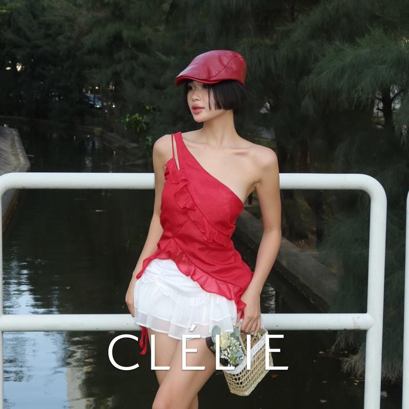 Áo croptop 2 dây chéo vai tua rua | LUCIE TOP - CLÉLIE