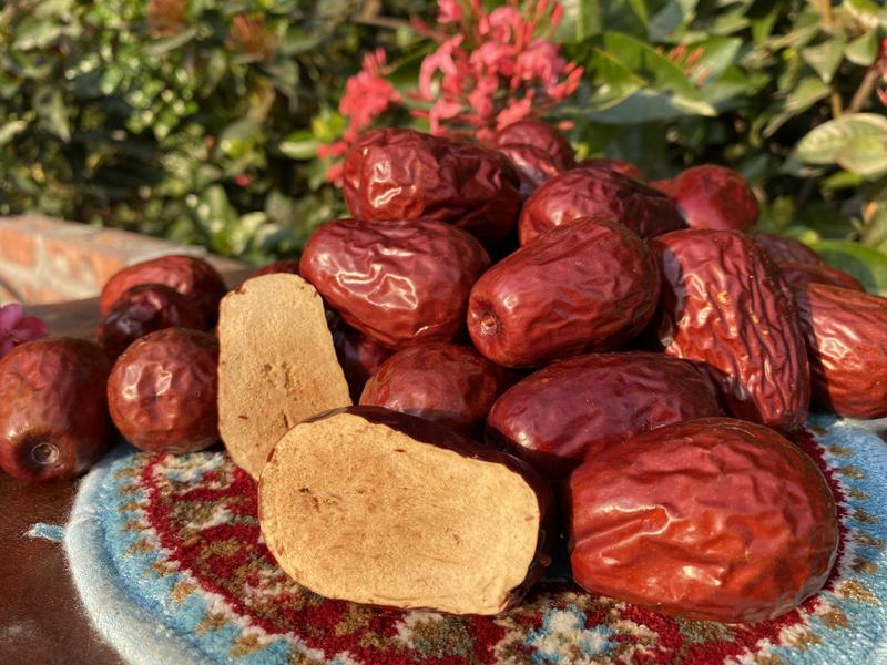 Táo Hảo Hảo size 60-70 quả /kg,Tuấn táo Hoà Điền Tân Cương , ngon , ngọt ,dẻo , vị chua nhẹ hàng vụ mới thu hoạch năm 2024 4