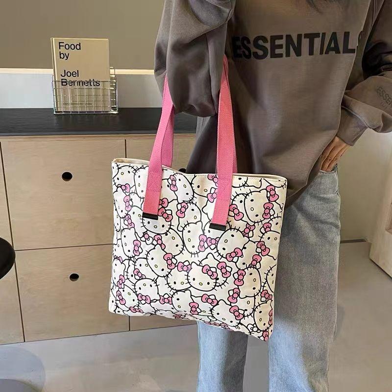 Product Introduction of Túi Vải Bố, Thiết Kế Hello Kitty Dễ Thương, Dành Cho Nữ, Hàng Mới Về Năm 2024, Túi Đeo Vai Hello Kitty Hoạt Hình, Thích Hợp Đi Lại, Túi Tote Đeo Vai 13