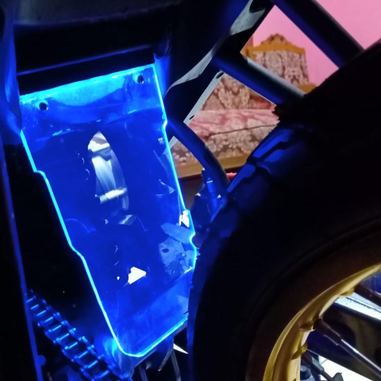 akrilik mudflap penahan lumpur vixion