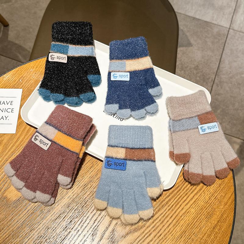 Product Introduction of Children's Gloves Autumn and Winter 5-12 Years Old Knitted Warm-Keeping and Cold-Proof Primary School Boys and Girls Baby Five Finger Riding Gloves 2