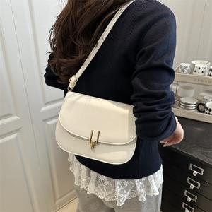 Women's Crossbody Bag Shoulder Bag, Solid Color Retro, Suitable for Daily Commuting and Shopping, Available in Multiple Colors, Versatile and Elegant Crossbody Bag