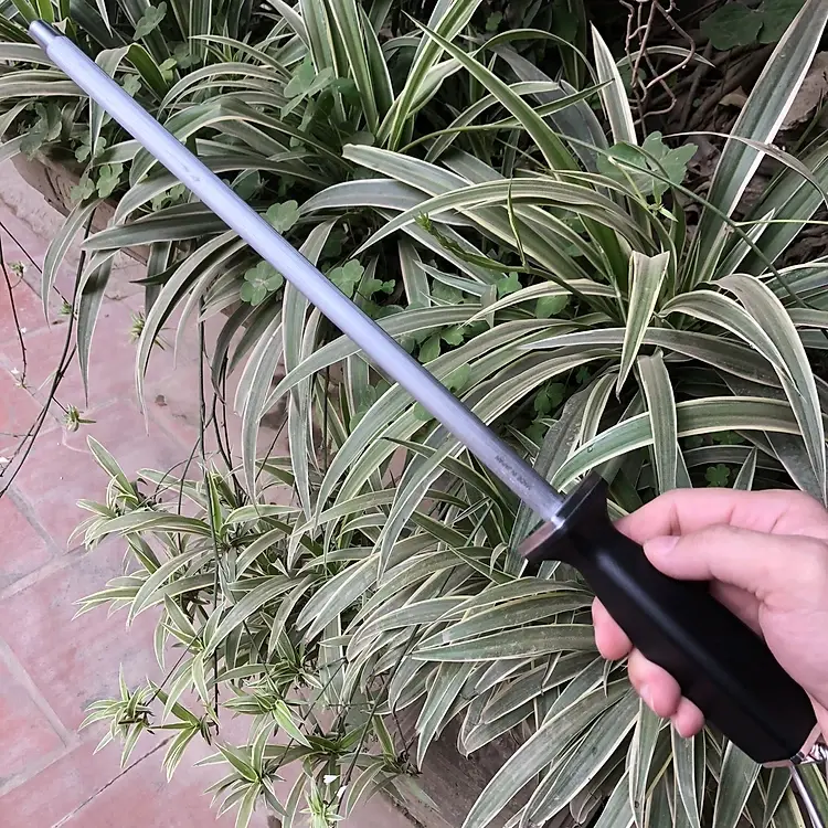 Liếc dao Nhật nội địa dài 42cm, thân tròn, có móc treo, mài nhanh bén 0