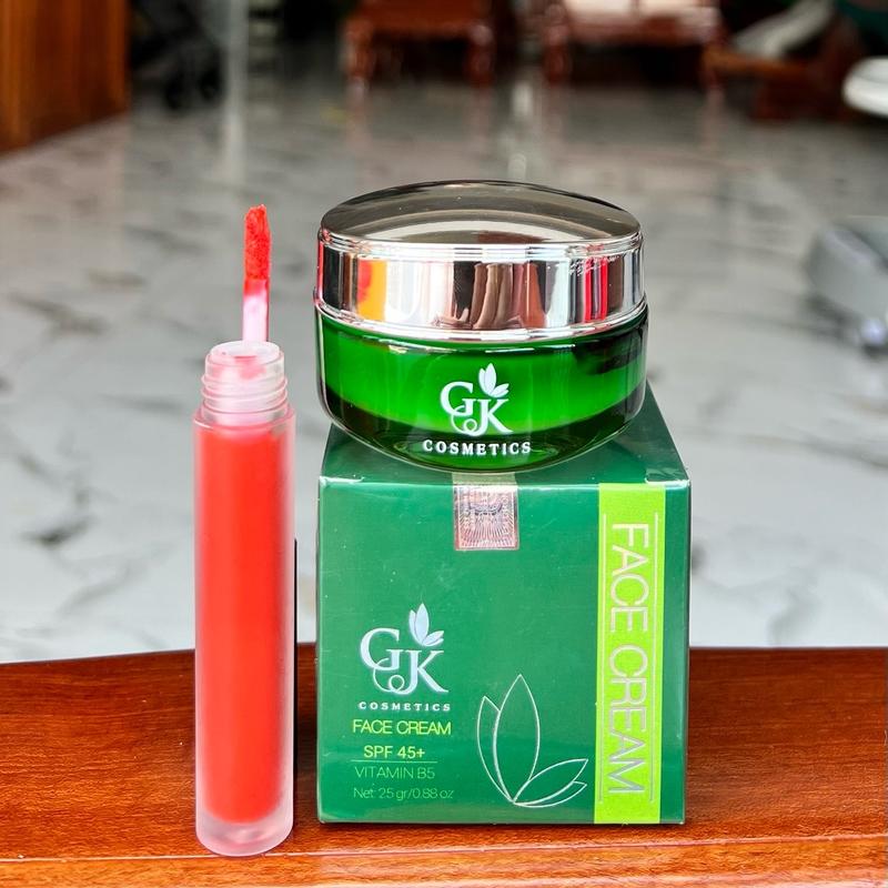 KEM FACE Hỗ TRỢ DƯỠNG TRẮNG DA MẶT - Giáng Kiều Cosmetics 25gr ( Tặng Son ) Dưỡng Ẩm Da