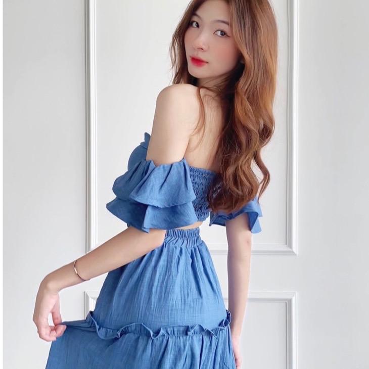 Sét áo trễ vai tay bèo + chân váy tầng