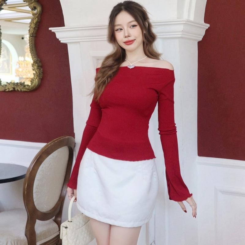 A07 Áo bẹt vai tay dài ống tay loe xẻ tà 2 size S M Nữ Top Women Ong Shirt