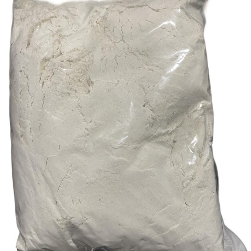 1kg Bột hotdog bột trộn sẵn , đầy đủ nguyên liệu , chỉ cần pha với nước để sử dụng , bột thơm , béo , có hướng dẫn sử dụng trên bao bì , rất dễ làm.