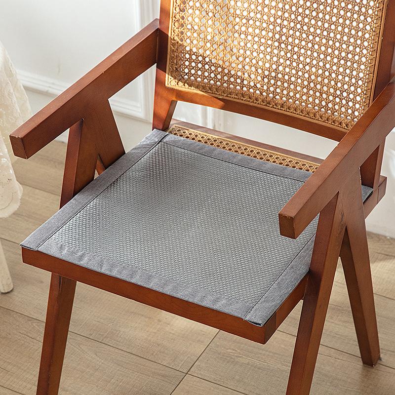 Product Introduction of Thickened and Breathable Seat Cushion for Summer Office Chair Cushion Summer Cooling Mat Ice Silk Rattan Dining Chair Cushion Sofa Cushion Car Seat Cushion 6