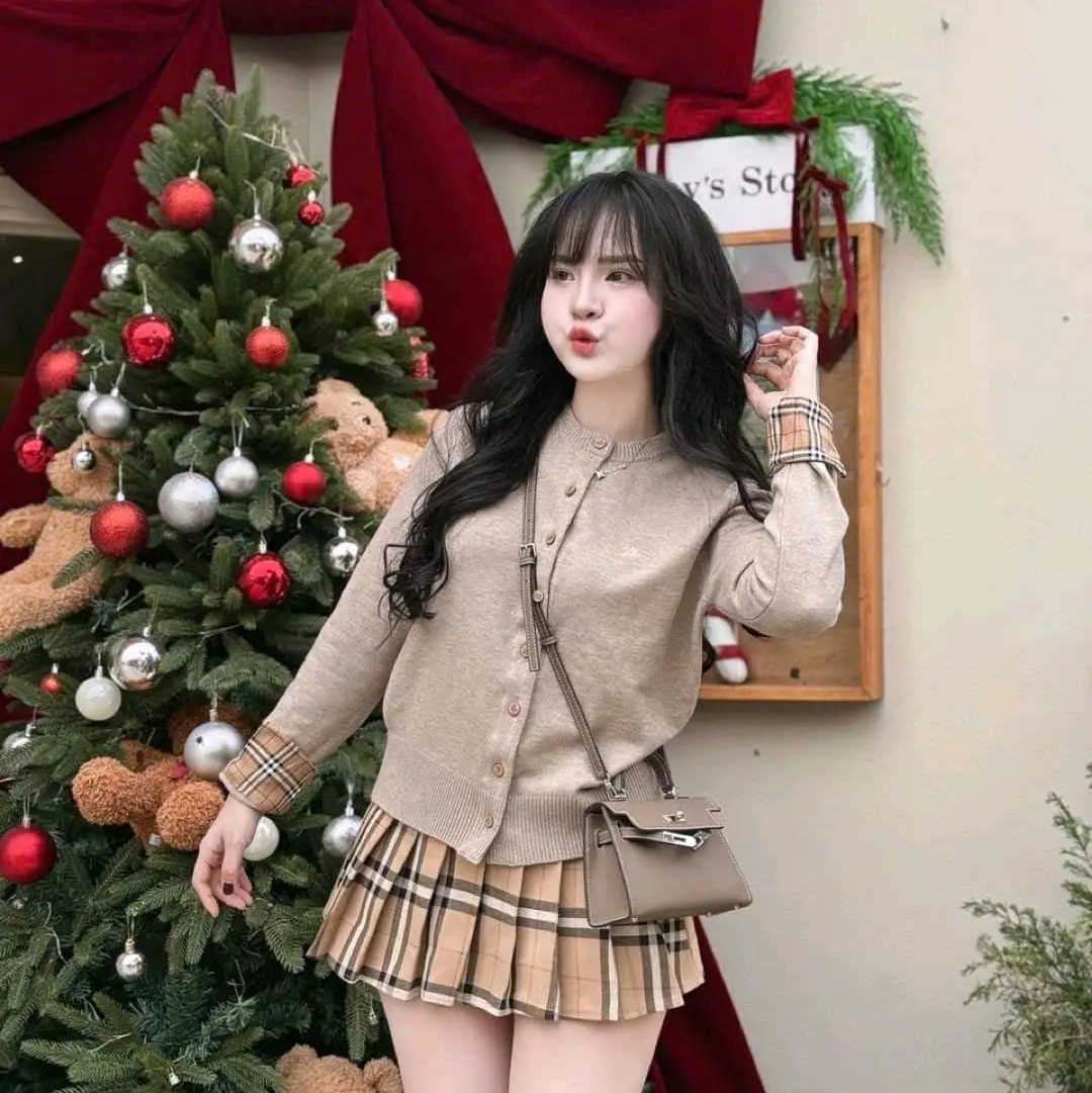 Áo Phối Tay Sơ-mi+ Chân Váy Xếp Ly Kèm Quần .Hàng L1 Thiết Kế Nữ Women Dress Kem