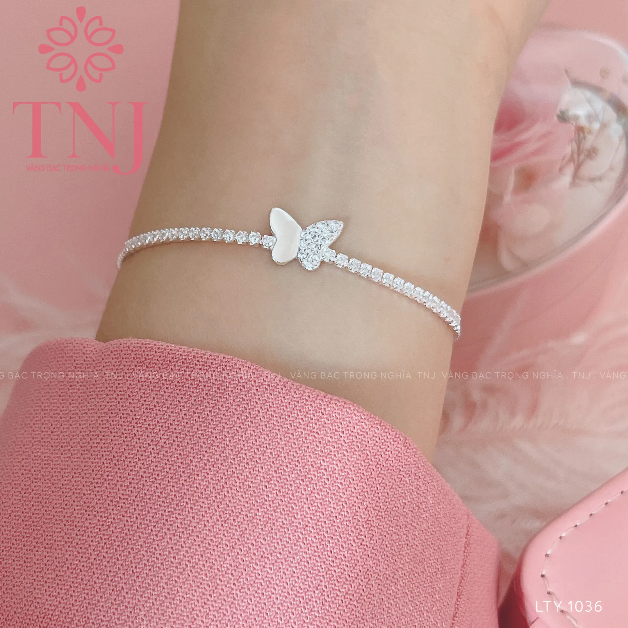 Lắc tay nữ bạc ý, lắc rút mặt hồ điệp, đeo hàng ngày, đi học, đi làm, đi chơi, dự tiệc - LTY 1036