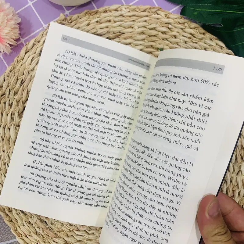 Sách Tư Duy Kinh Tế: 50 Bài Giảng Để Hiểu Quy Luật Làm Giàu 7