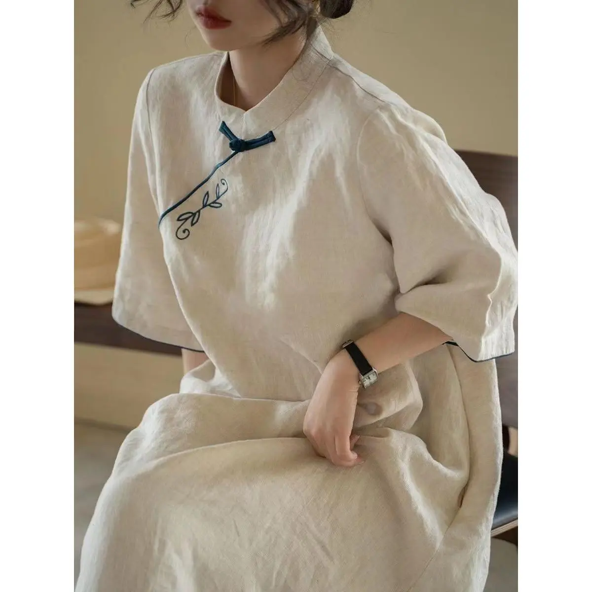 Váy Sườn Xám Cải Tiến, Thêu Retro Nghệ Thuật, Phong Cách Trung Quốc Mới, Cổ Đứng Nhỏ, Váy Thêu, Mùa Hè 2023