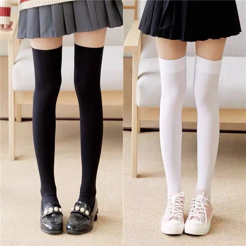 Poposy 1Pair Knee High Socks Ladies Long Tube School Socks Black/White/Assorted Color Stripe