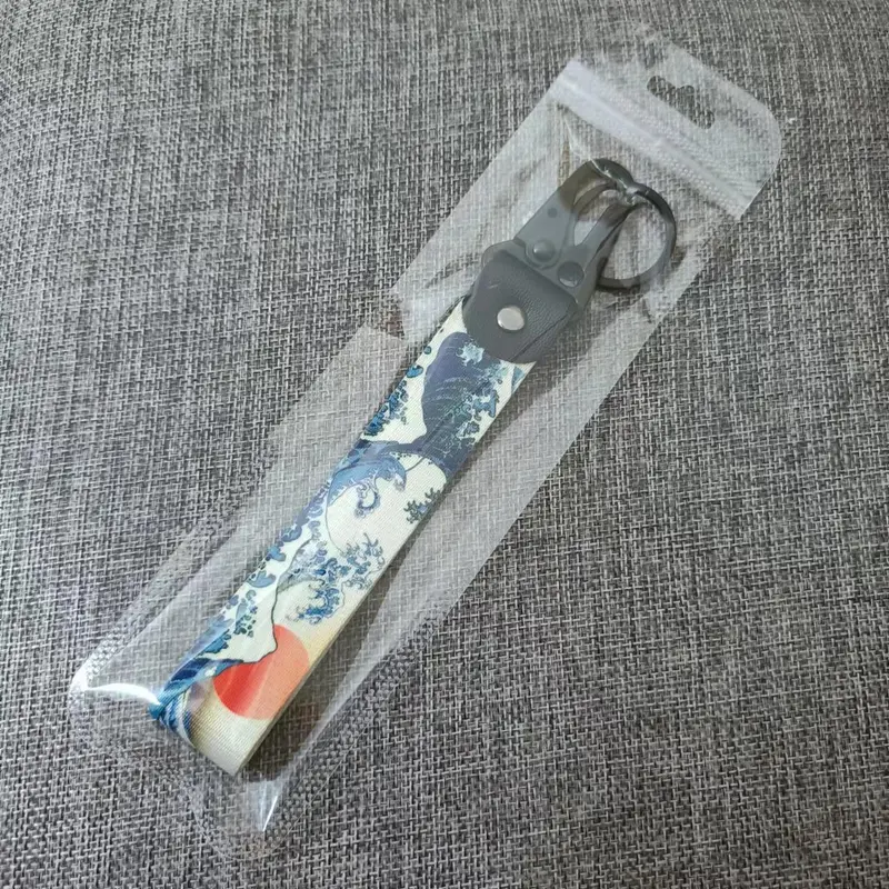 Car Keychain, Cartoon Wave Pattern Vehicle Decorative Keychain, Car Interior Decoration Accessories 2