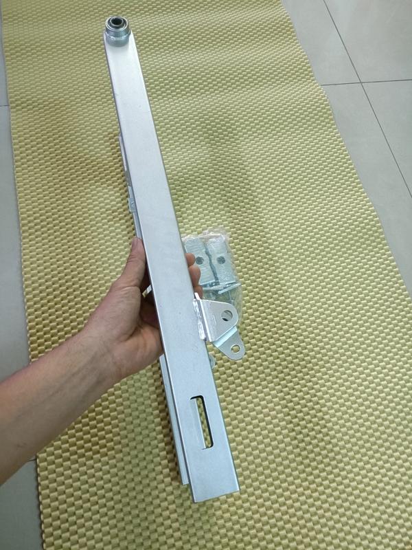 Gấp sau xe Jupiter, Sirius dài 55cm trơn màu bạc tặng kèm pát tăng sên