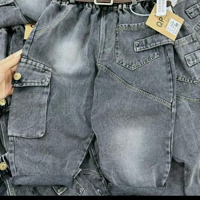 xả 8 mẫu Quần jeans dài của bé trai sai 10-30kg( dưới 1m3 đổ lại)