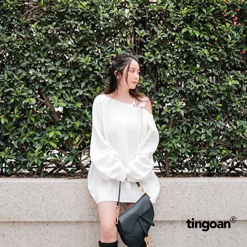 TINGOAN - Áo len dài tay lệch vai trắng RUNAWAY SWEATER/WH