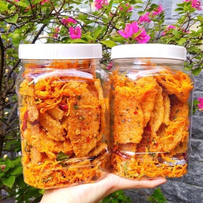 Combo 1kg 2 Hũ Cơm cháy lắc khô gà. 2 Hũ 500gr. Cơm Cháy Giòn Cay Khô Gà Đậm Vị. Ăn Vặt Khô cơm cháymắmhành