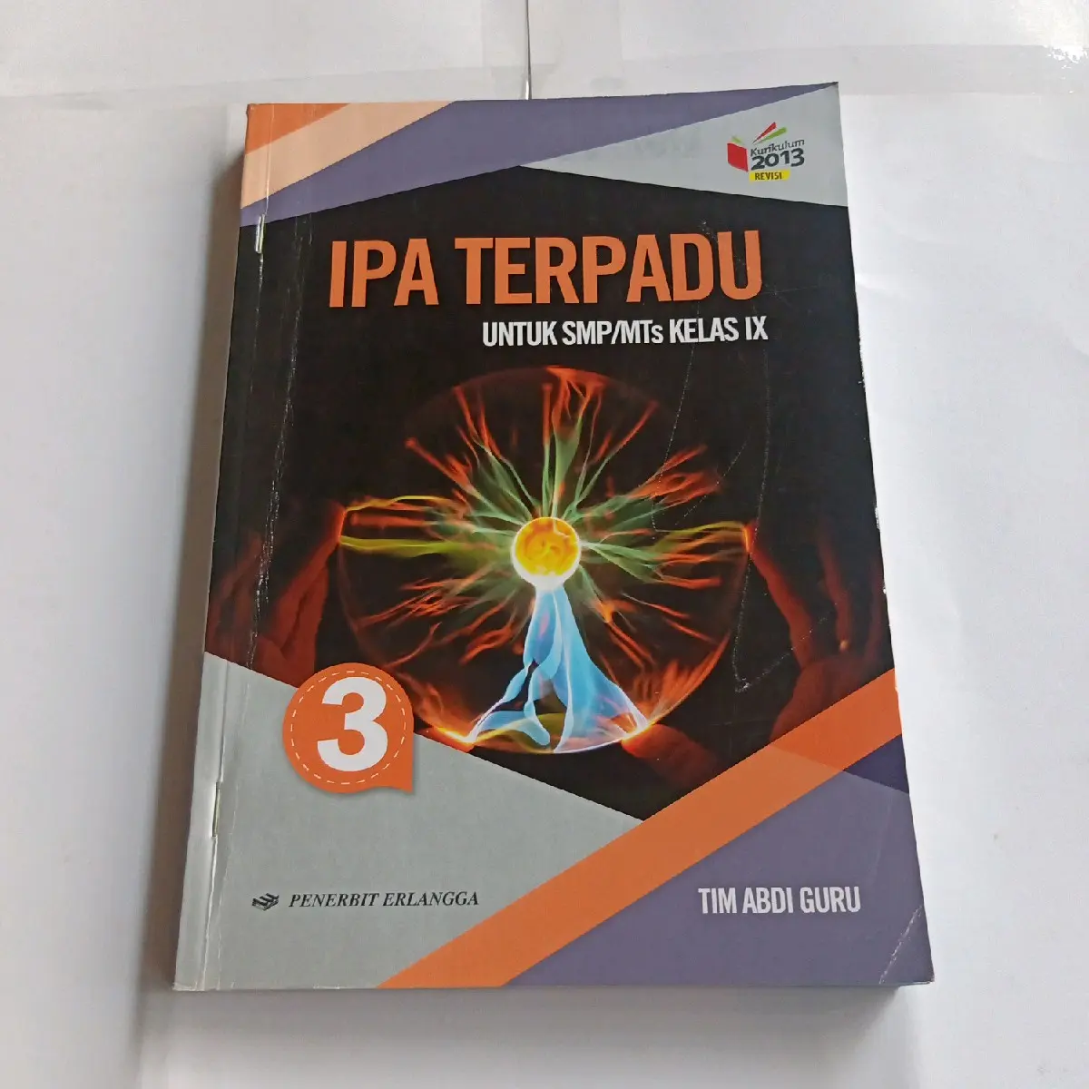 BUKU IPA TERPADU SMP MTS KLS IX K13 ERLANGGA Soft Cover