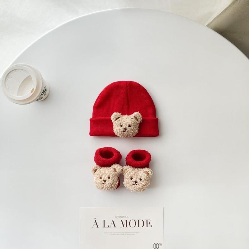 Product Introduction of Bộ Mũ Len Và Tất Cho Em Bé Màu Đỏ, Thích Hợp Cho Mùa Thu Và Mùa Đông, Dệt Kim Dày, Cho Bé Trai Và Bé Gái, Thích Hợp Cho Trẻ Sơ Sinh Tháng Nhỏ 8