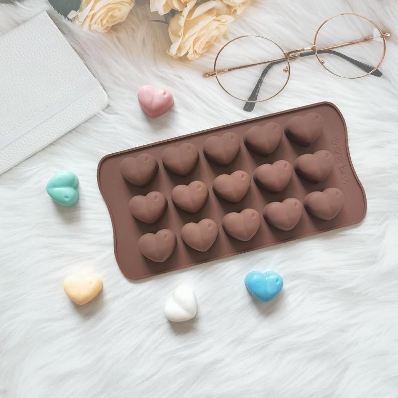 Product Introduction of Washable Reusable Heart Shaped Silicone Patch Mold, Multi-grid DIY Resin Mold, Handmade Mold for Pendant Ornament Candle Soap Making 12