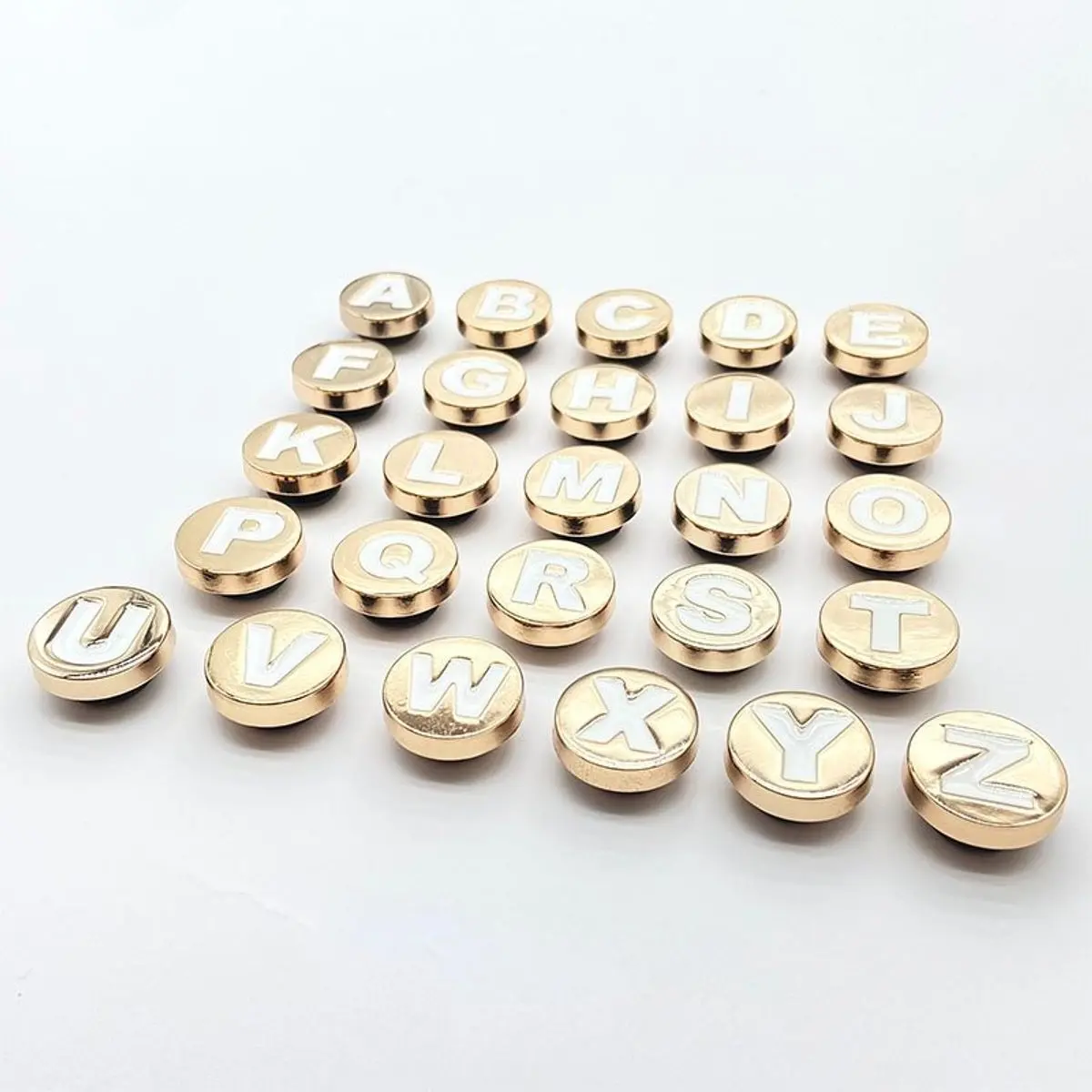 Jibbitz Charm gắn dép bằng kim loại cao cấp mẫu 26 chữ cái