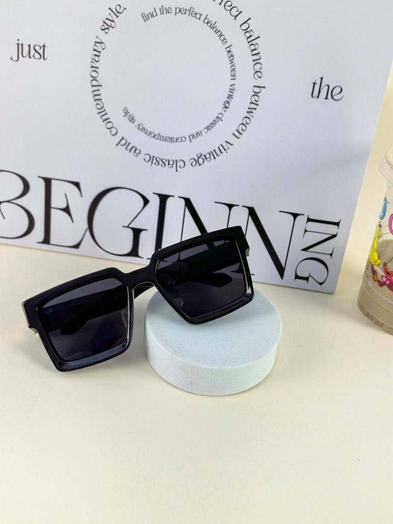 Product Introduction of 1 Pair Simple Rivet Sunglasses For Everyday Use, Summer Square Frame Fashion Sunglasses, Travel Accessories 1