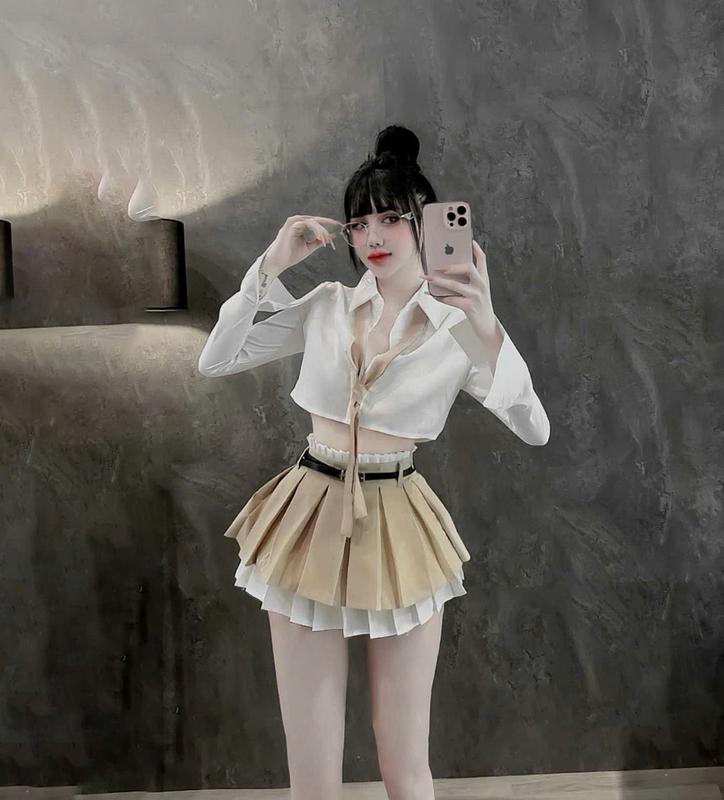 SET207 Set 3 món áo sơ mi dài tay croptop phối cà vạt mix chân váy xếp ly nhún eo phối tầng trắng thời thượng dành