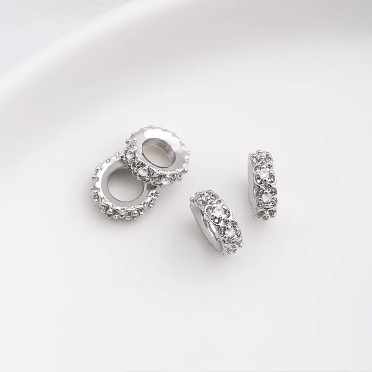 Product Introduction of Phụ Kiện Trang Sức Chuỗi Thủ Công Hạt Specar Cỏ Ba Lá Trái Tim Zircon Bạch Kim Mạ Đồng, Hạt Specar Lỗ Lớn 21