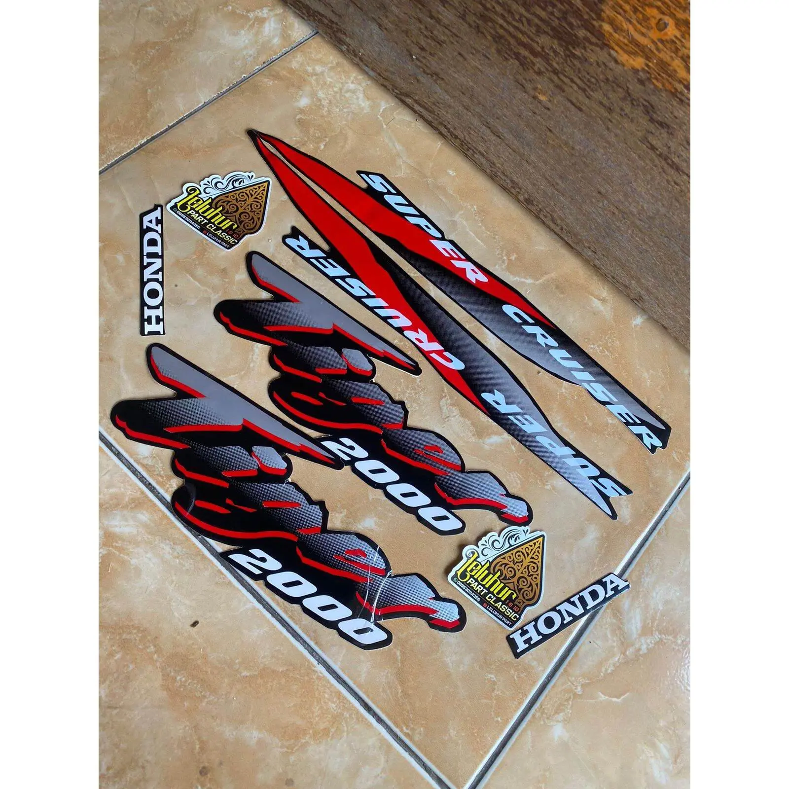 SETICKER HONDA TIGER 2000 TILAS MERAH