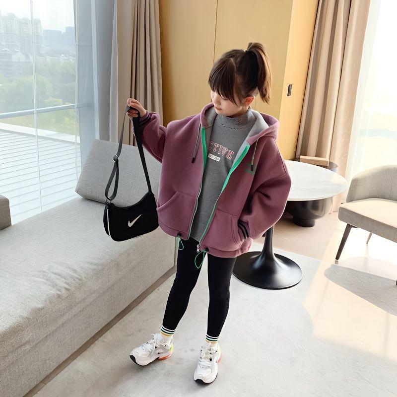 Product Introduction of Áo khoác có mũ trùm đầu Nhồi Bông cho bé gái, quần áo thu đông 2024, dành cho trẻ em Trung Bình và lớn, áo len có dây kéo lông cừu dày, áo Cardigan ấm áp cho trẻ em 1