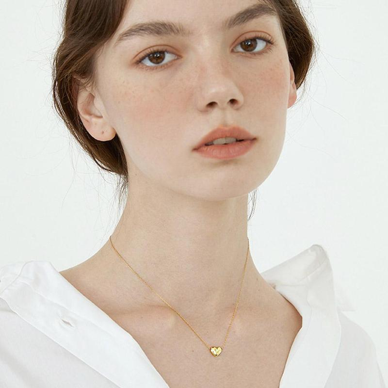 Product Introduction of 2pcs  Vintage Love Heart Pendant Necklace For Women Trend Aesthetic Metal Chain Collar Choker Party Birthday Gifts 25
