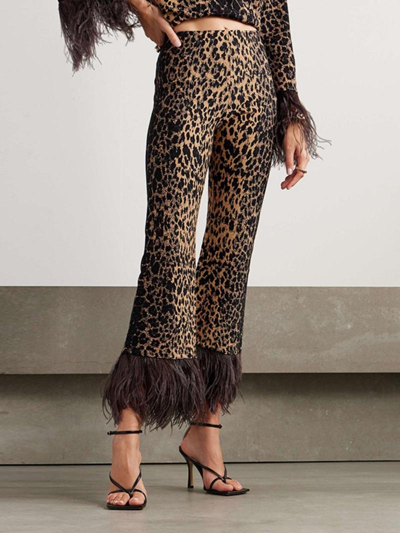 Product Introduction of Women's Leopard Print Contrast Faux Fur Trim Top & Pants Set, Elegant Long Sleeve Round Neck Top & Trousers, Ladies Clothes for All Seasons 3