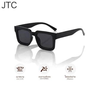 สินค้าใหม่ในปี2026(JTC) แว่นกันแดดโพลาไรซ์ UV400 กันรังสีแดดแรง เหมาะสำหรับคนที่ชอบขับรถในตอนกลางคืน เหมาะสำหรับวิ่งและตกปลา ใส่ได้ทั้งผู้หญิงและผู้ชายนักศึกษา คนทำงาน ใส่แล้วหน้าเล็กดูเรียว น้ำหนักเบา กันรอยขีดข่วน ทนทาน