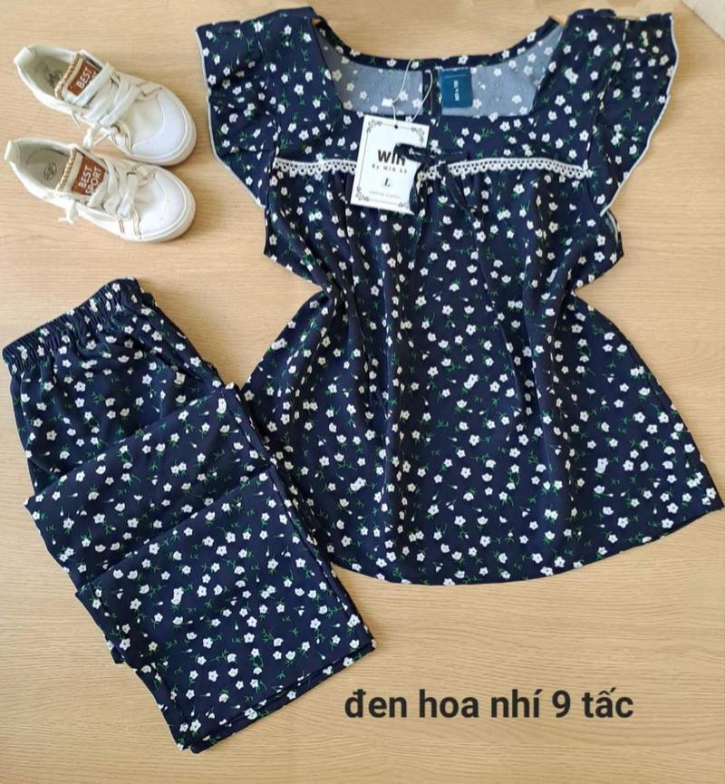 Product Introduction of Đồ bộ  quần 9 tấc có túi vải lụa mềm, size từ 40 đến 90 ký,hoa sẽ thay đổi theo từng đợt ạ 9