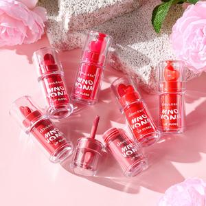 ลิปสติกจุ่ม เซ็ต 3 ชิ้น เนื้อแมทเรียบเนียน สีสวย ติดทนนาน กันเปื้อน