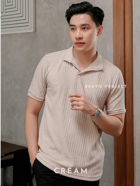 Baju Polo Shirt Pria KOREAN Knitt LEONARDO Salur Besar Dengan Cutting Casual Fit