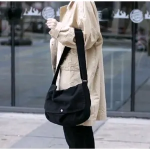 CANVAS PRIA/WANITA/ SLING BAG CANVAS/ CANVAS UNISEX CLASSIC/TOTEBAG CANVAS. Kanvas Slingbag tas  selempang cowok skena